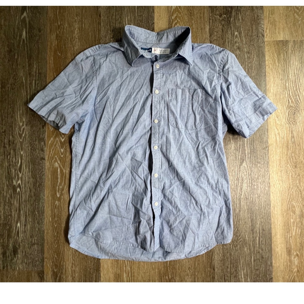 Old Navy Button Down Shirt Mens Medium Blue Short Sleeve Everyday Chambray
